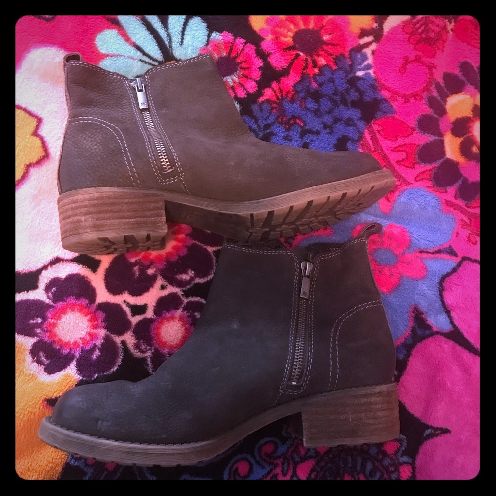Lucky Brand ankle boots